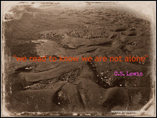 deep crevice fave pic